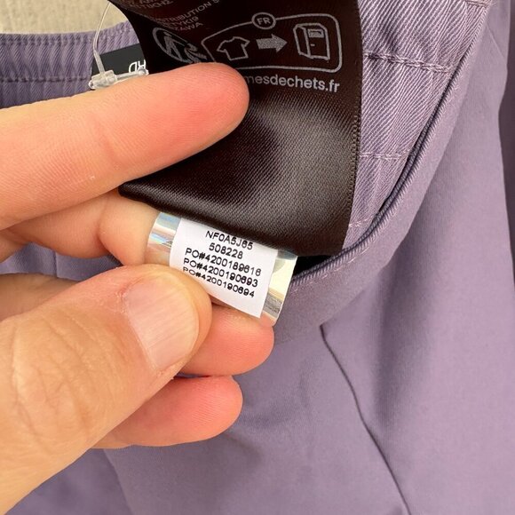 The North Face Standard Short Women's 12 Lunar Slate Outdoor Hiking Comfort - Picture 8 of 14